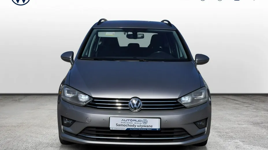 VOLKSWAGEN Golf Sportsvan -