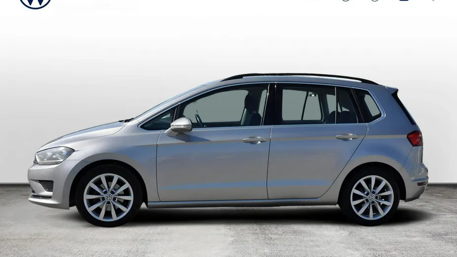 VOLKSWAGEN Golf Sportsvan -