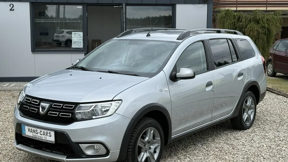 DACIA Logan -