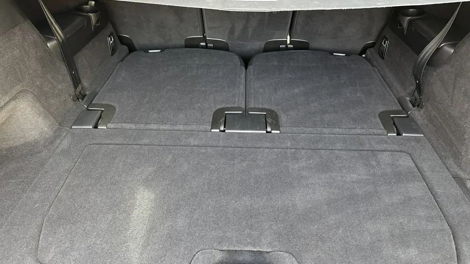VOLVO XC90 -