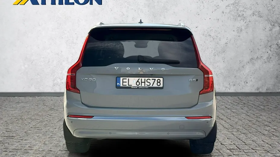 VOLVO XC90 -