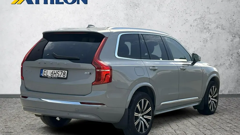 VOLVO XC90 -