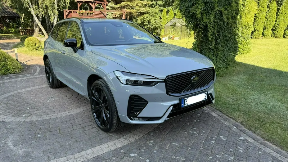 VOLVO XC60 -