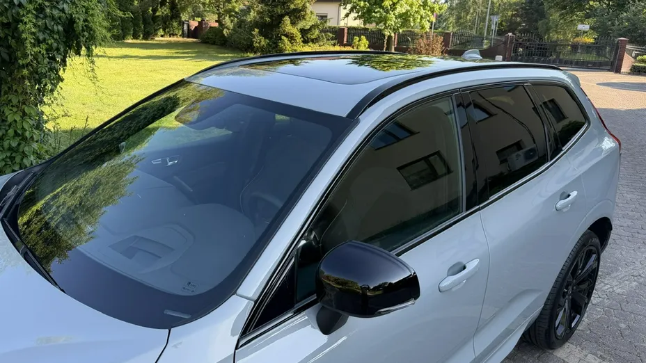 VOLVO XC60 -