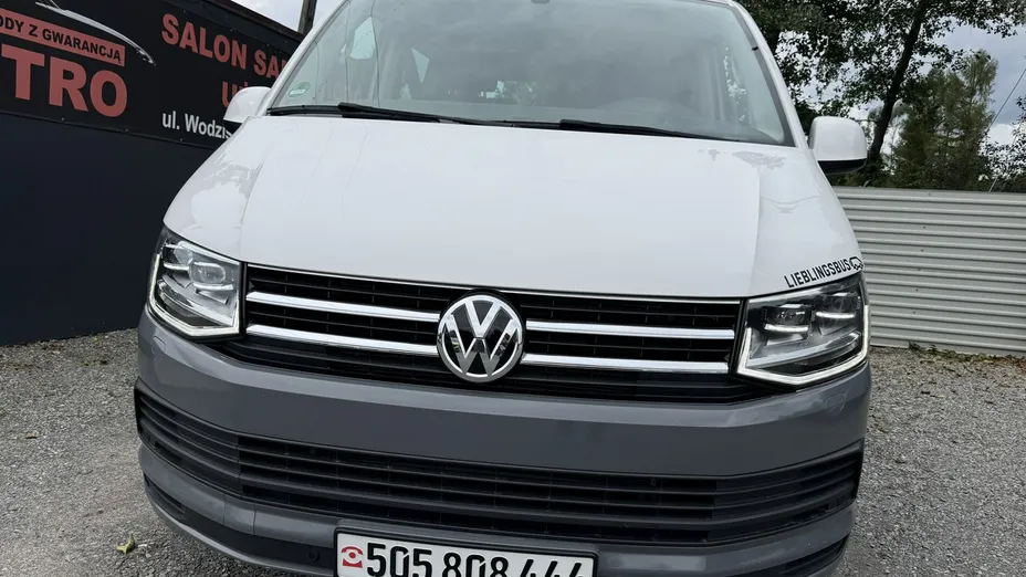 VOLKSWAGEN Multivan -
