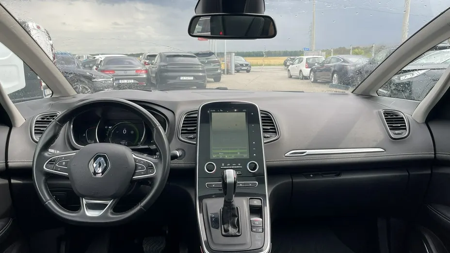 RENAULT Scenic -