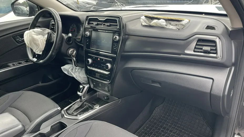 KGM / SSANGYONG Tivoli Grand -