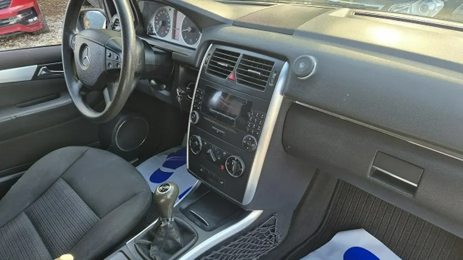 MERCEDES-BENZ B Klasa -