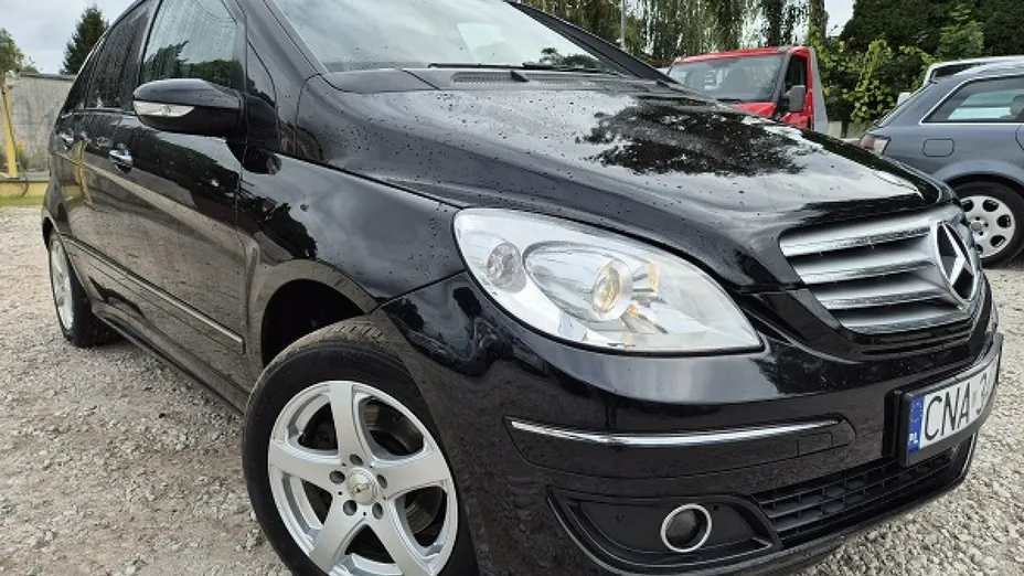 MERCEDES-BENZ B Klasa -