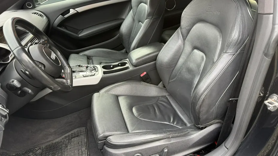 AUDI A5 -