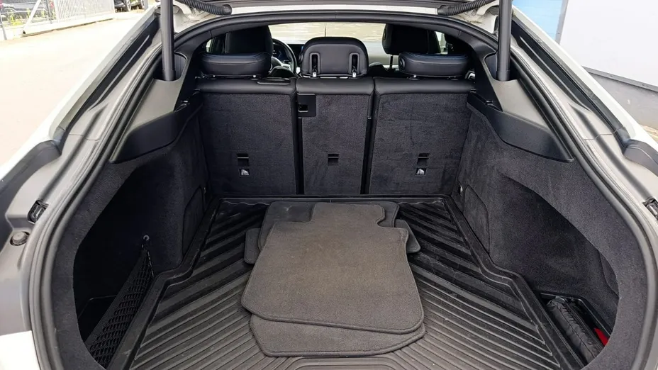 BMW i4 -
