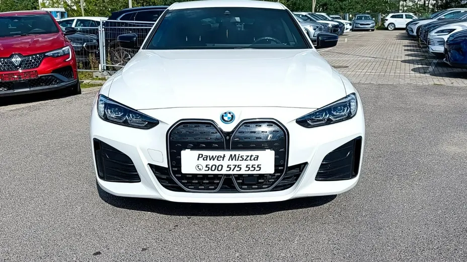 BMW i4 -