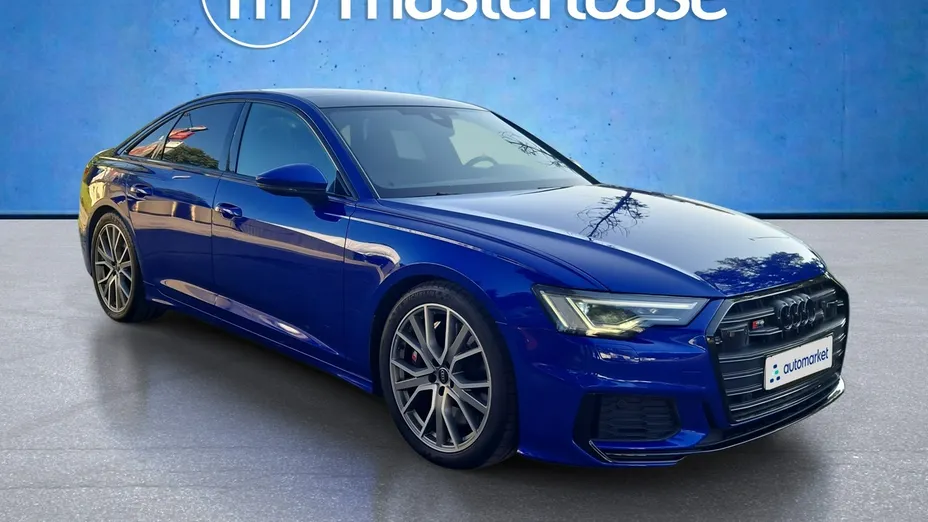 AUDI S6 -
