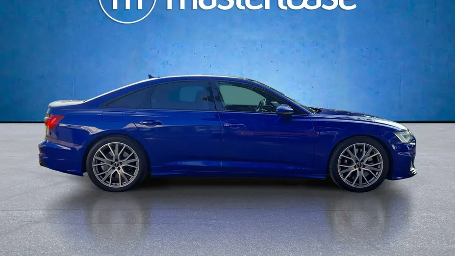 AUDI S6 -