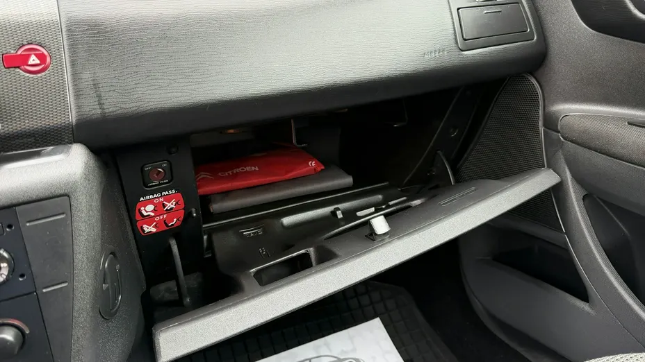 CITROEN C4 -