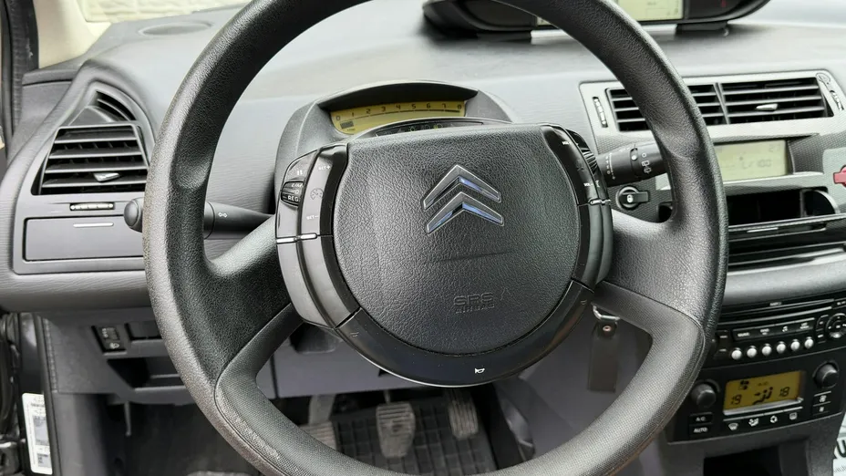 CITROEN C4 -