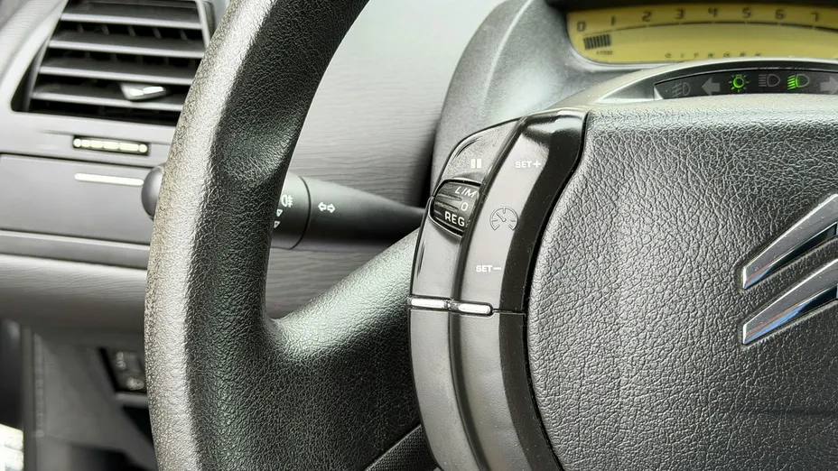 CITROEN C4 -