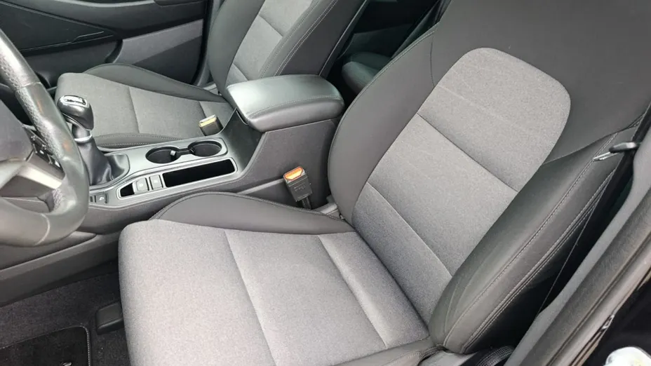 HYUNDAI Tucson -