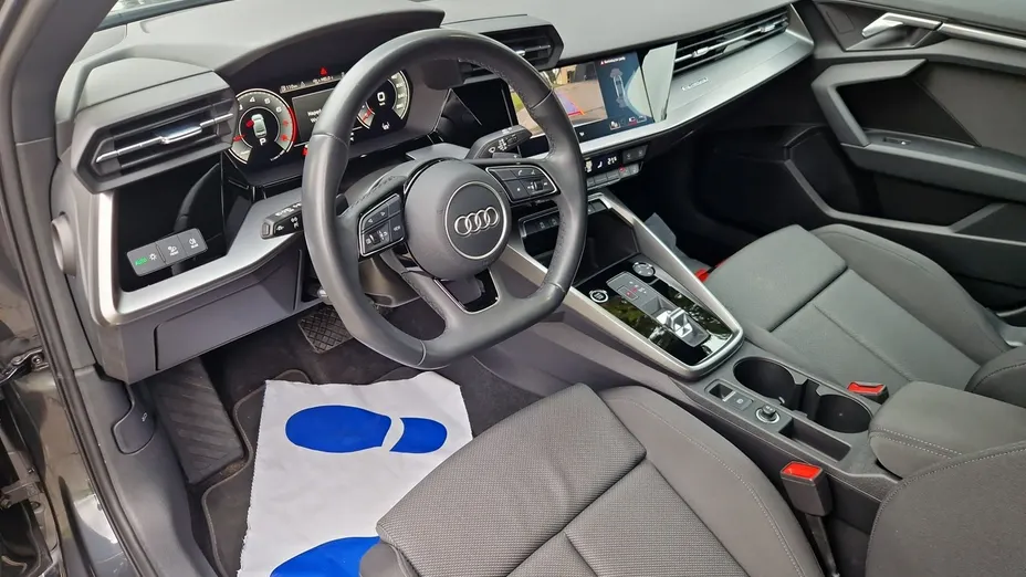 AUDI A3 Limousine -