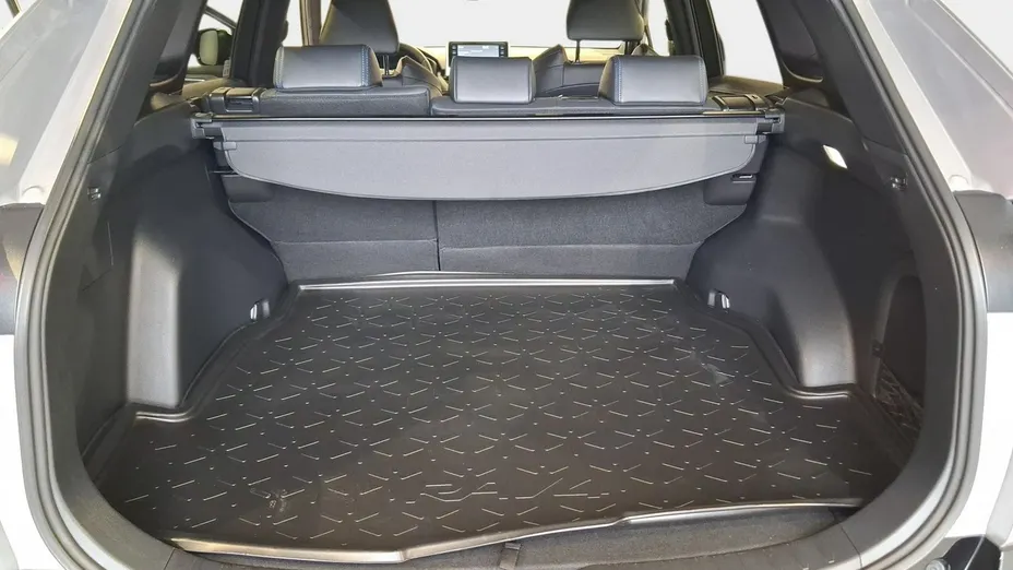 TOYOTA RAV4 -