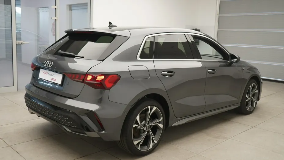 AUDI A3 Sportback -
