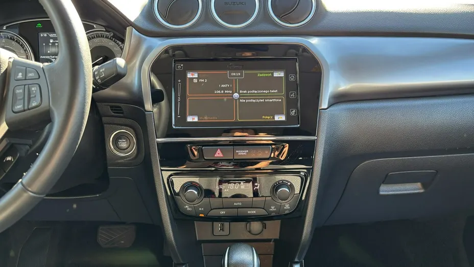 SUZUKI Vitara -