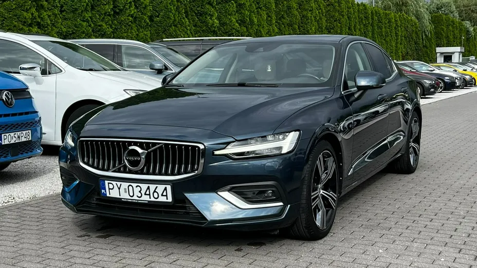 VOLVO S60 -