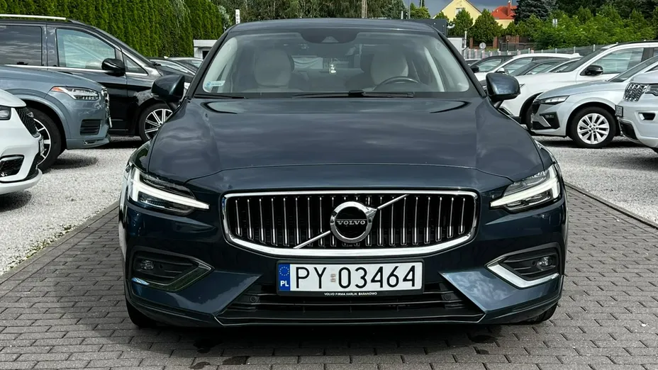 VOLVO S60 -