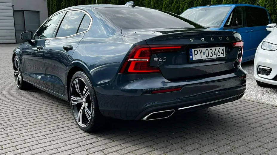 VOLVO S60 -