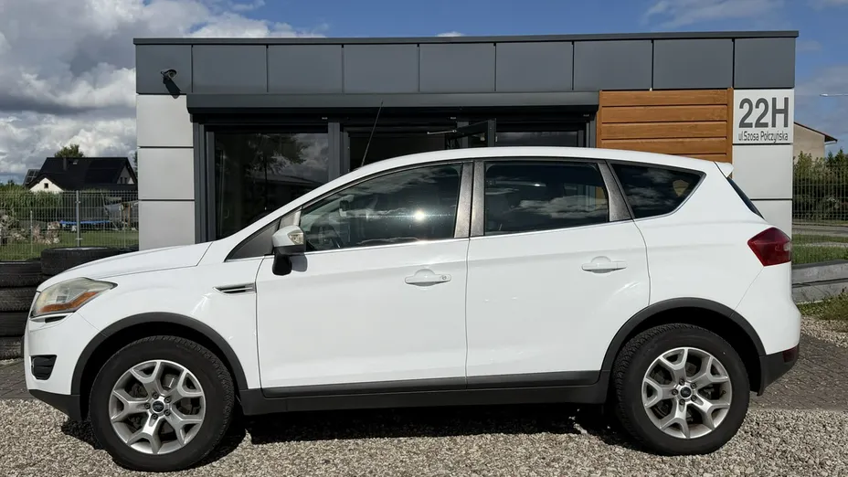 FORD Kuga -