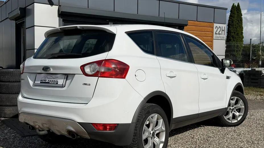 FORD Kuga -