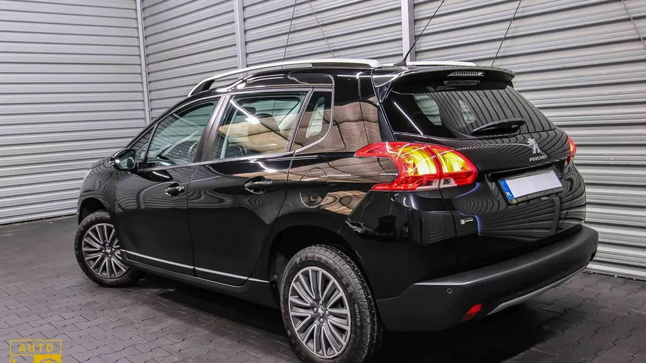 PEUGEOT 2008 -
