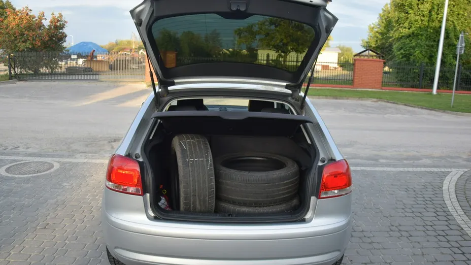 AUDI A3 -