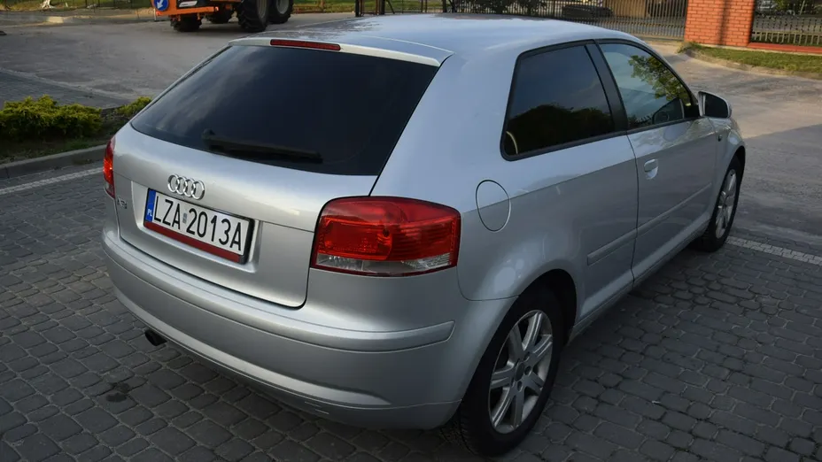 AUDI A3 -