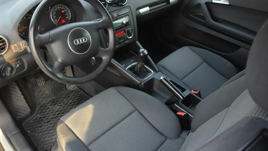 AUDI A3 -