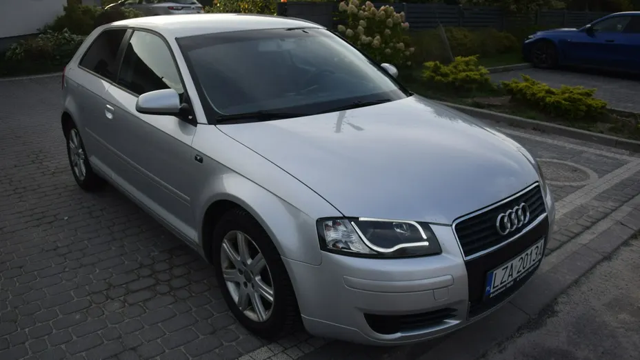 AUDI A3 -
