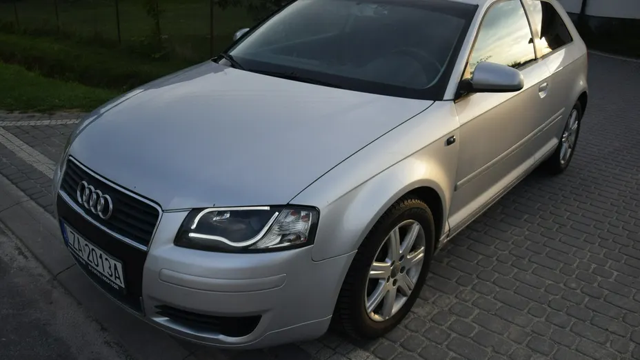 AUDI A3 -