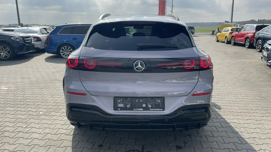 MERCEDES-BENZ GLC -