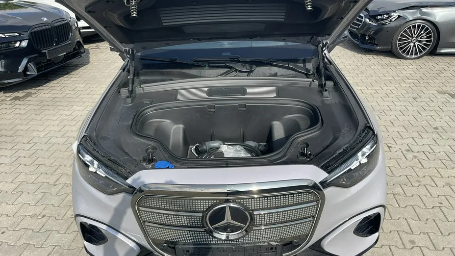 MERCEDES-BENZ GLC -
