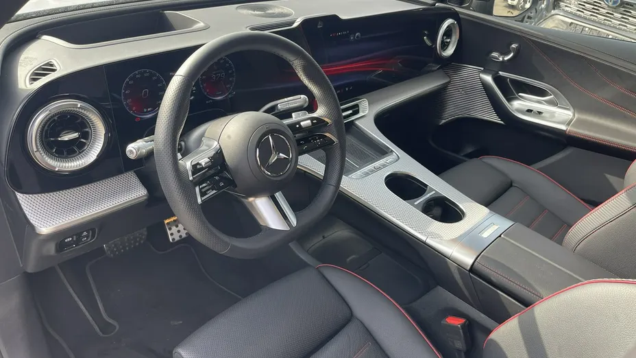 MERCEDES-BENZ GLC -