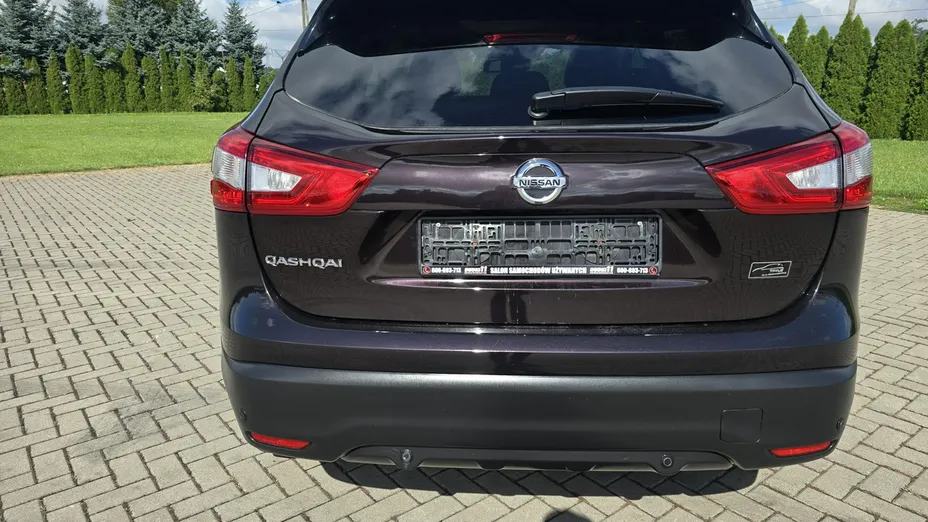 NISSAN Qashqai -
