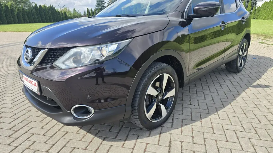 NISSAN Qashqai -