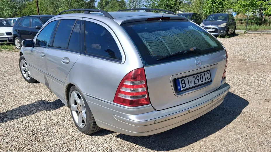 MERCEDES-BENZ C Klasa -