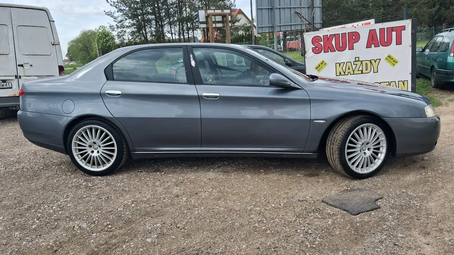 ALFA ROMEO 166 -