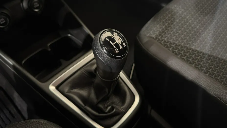 SUZUKI Swift -