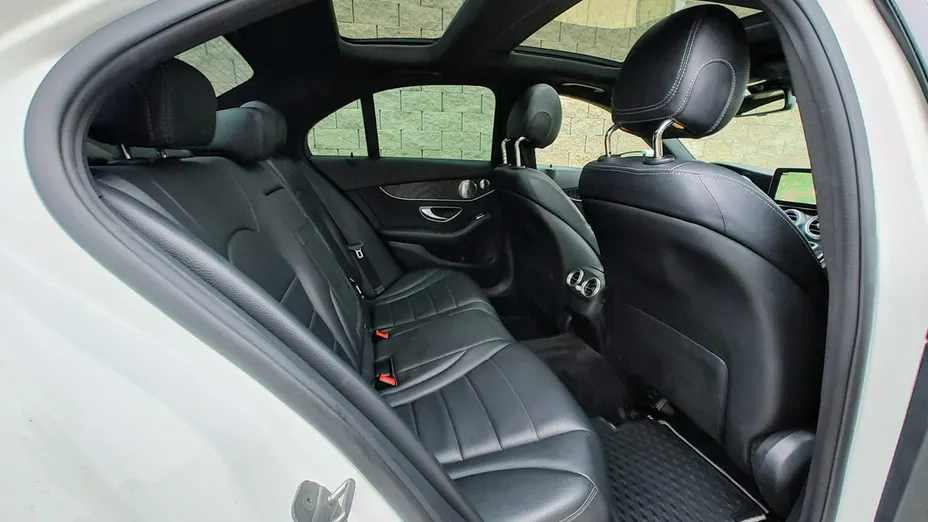 MERCEDES-BENZ C Klasa -