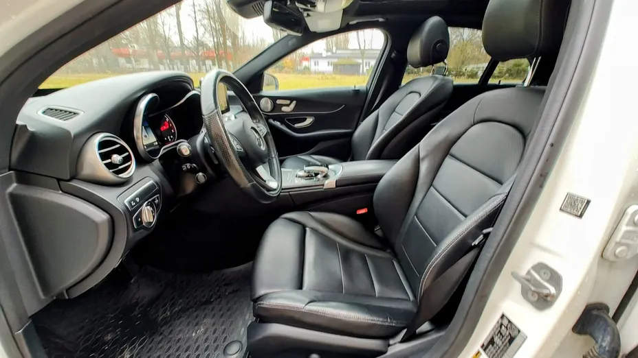 MERCEDES-BENZ C Klasa -