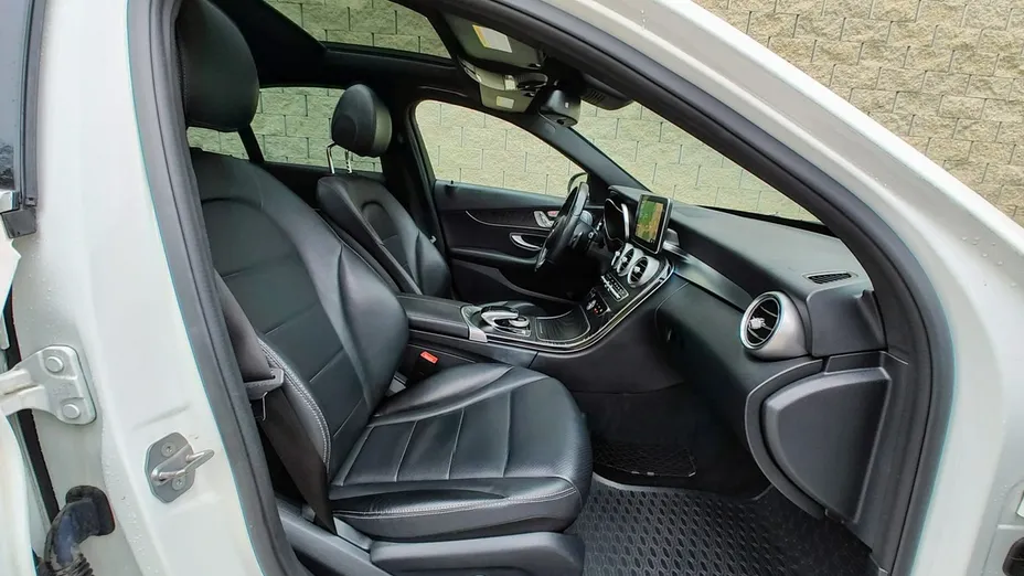 MERCEDES-BENZ C Klasa -