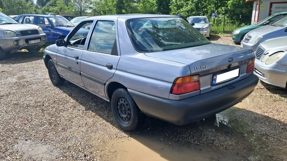 FORD Escort -