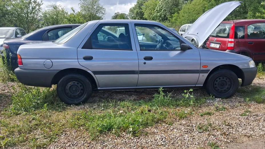 FORD Escort -